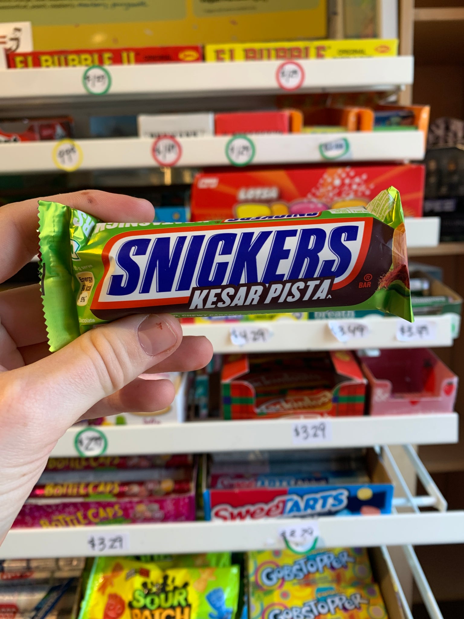 Snickers - Kesar Pisa (Kesar Pistachio)