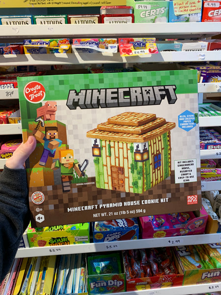 Minecraft Gingerbread House Cookie Kit
