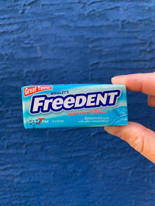 Freedent Spearmint Gum