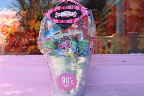 1990s Small Gift Basket