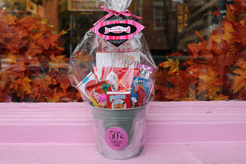 1950s Small Gift Basket